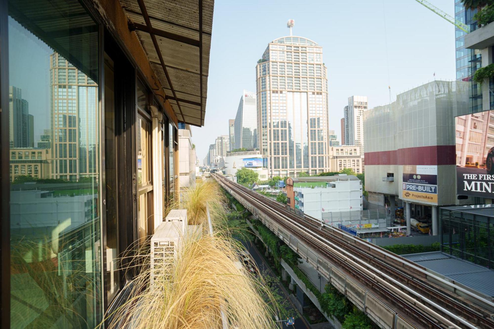 Gecko Eye Hotel Bangkok Luaran gambar