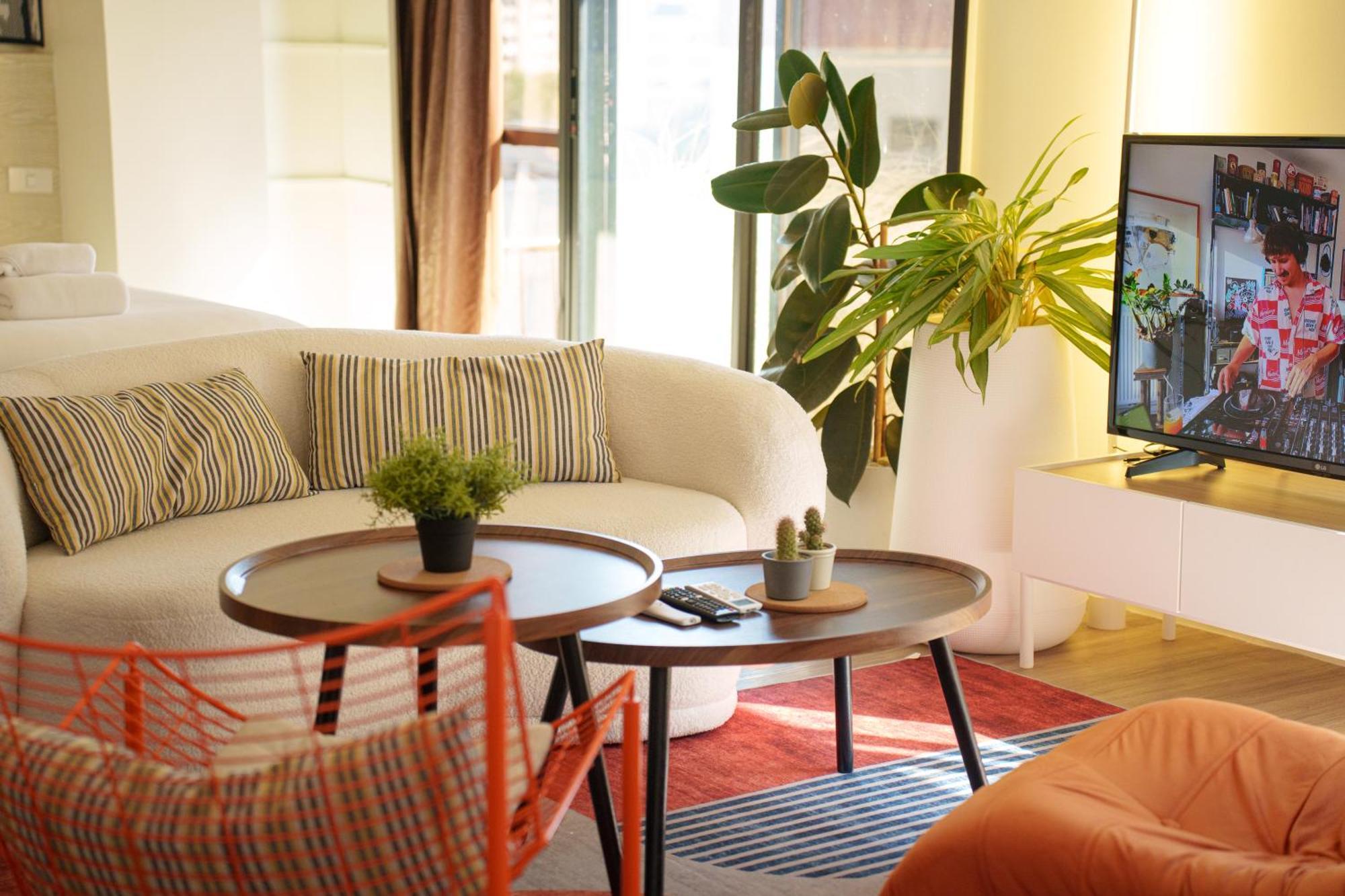 Gecko Eye Hotel Bangkok Luaran gambar