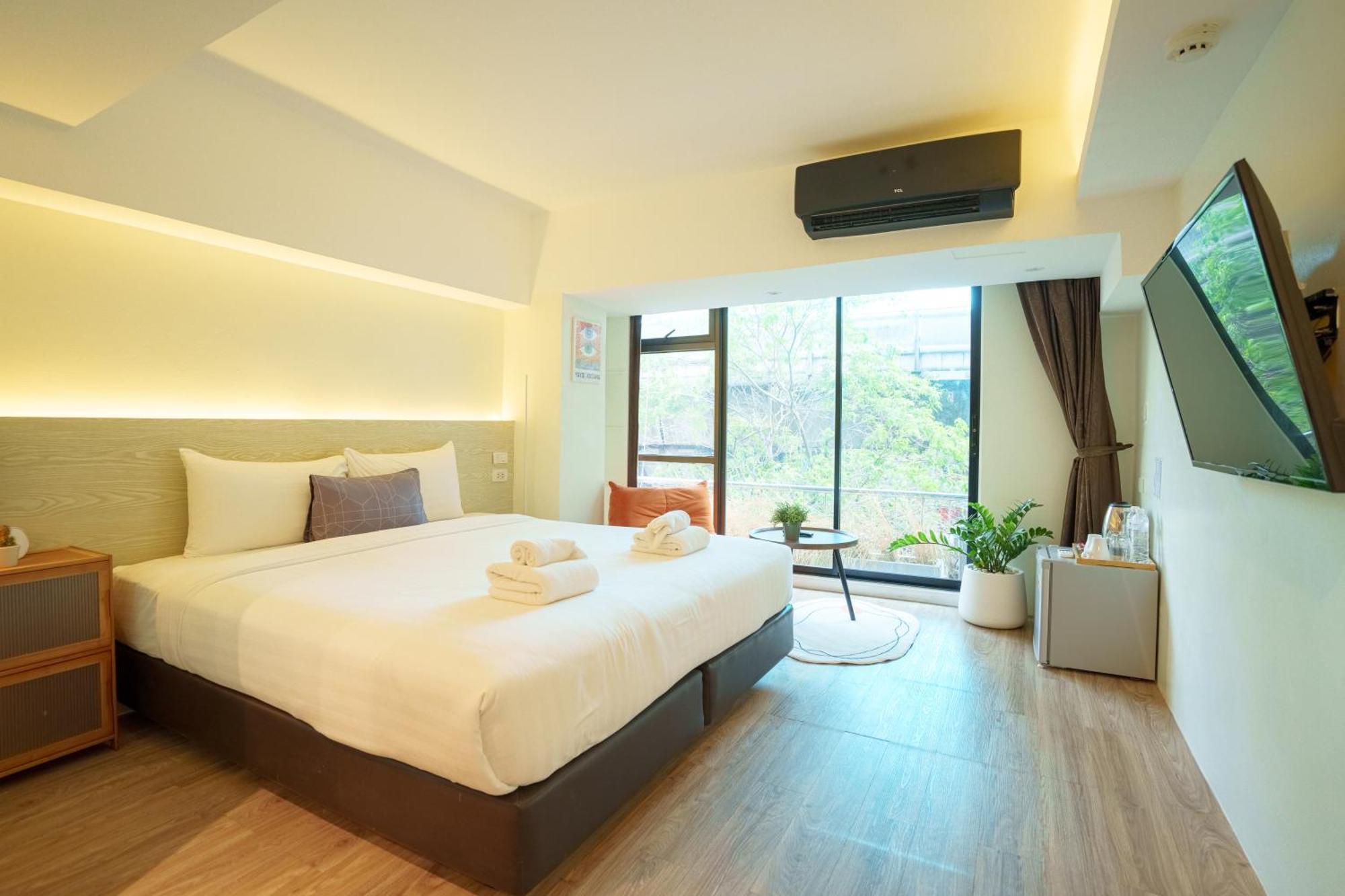 Gecko Eye Hotel Bangkok Luaran gambar